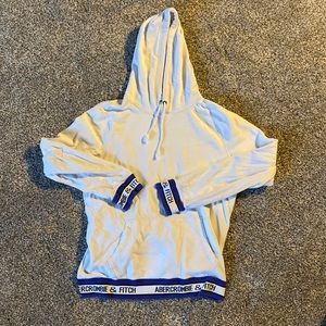 White Abercrombie sweatshirt with Blue lining/lettering
